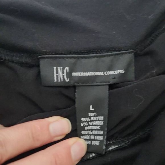 INC International Concepts Ladies Size Large Black Foldover Waist Skirt - Picture 3 of 3